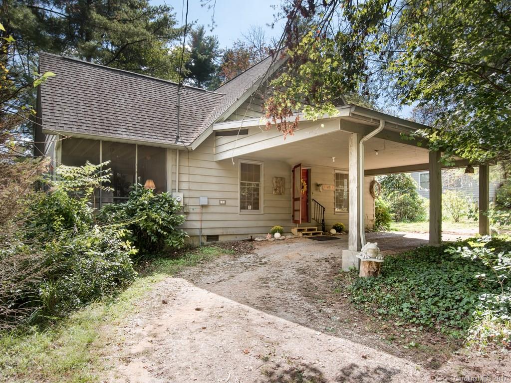11 Maple Road Arden NC 28704