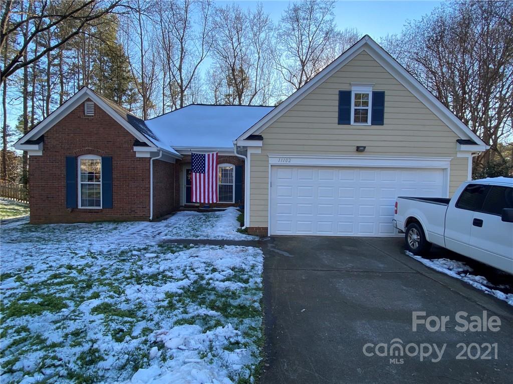 11102 Renda Court Charlotte NC 28215