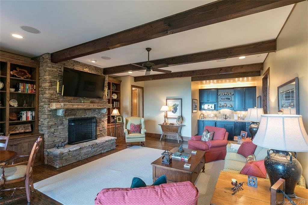 202 Old Growth Forest Road Burnsville NC 28714