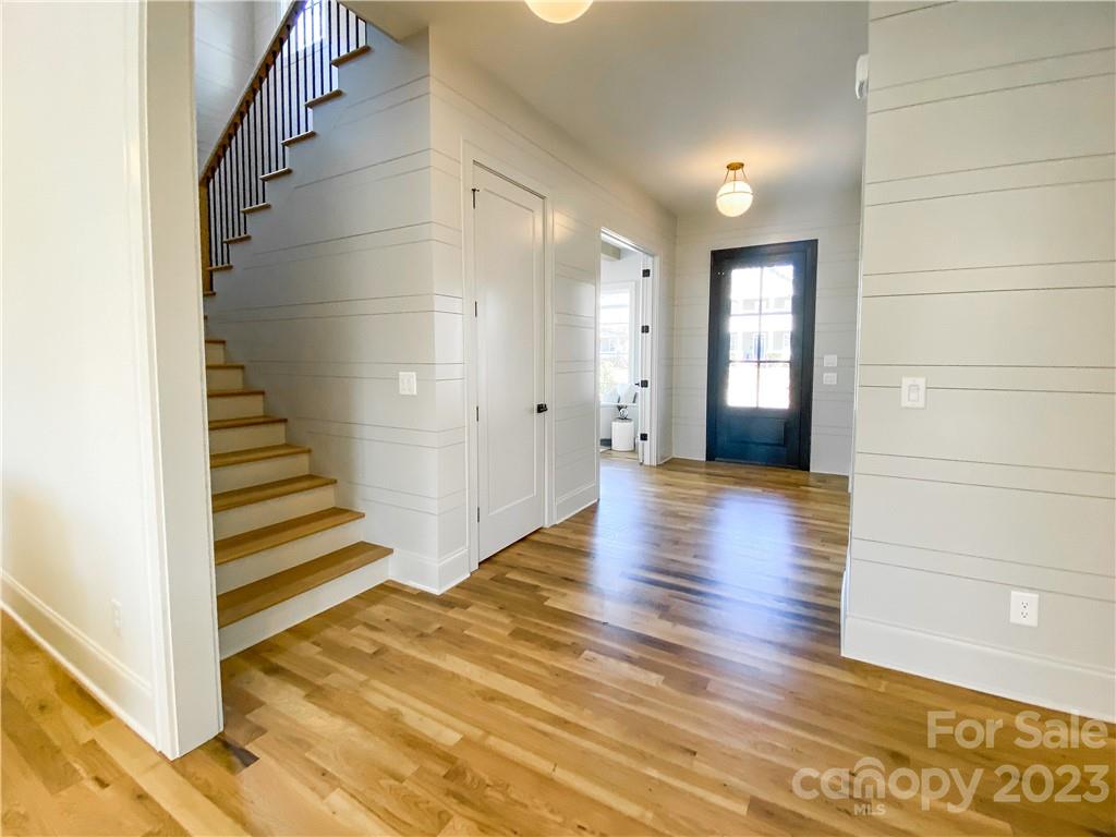 626 Melbourne Court Charlotte NC 28209