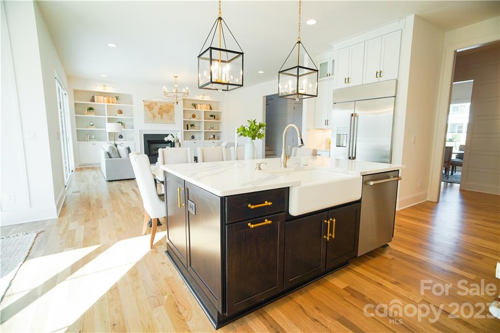 626 Melbourne Court Charlotte NC 28209