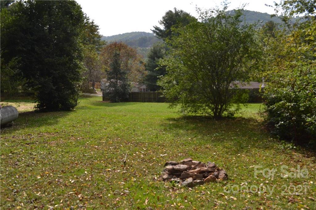 31 Fair Drive Candler NC 28715