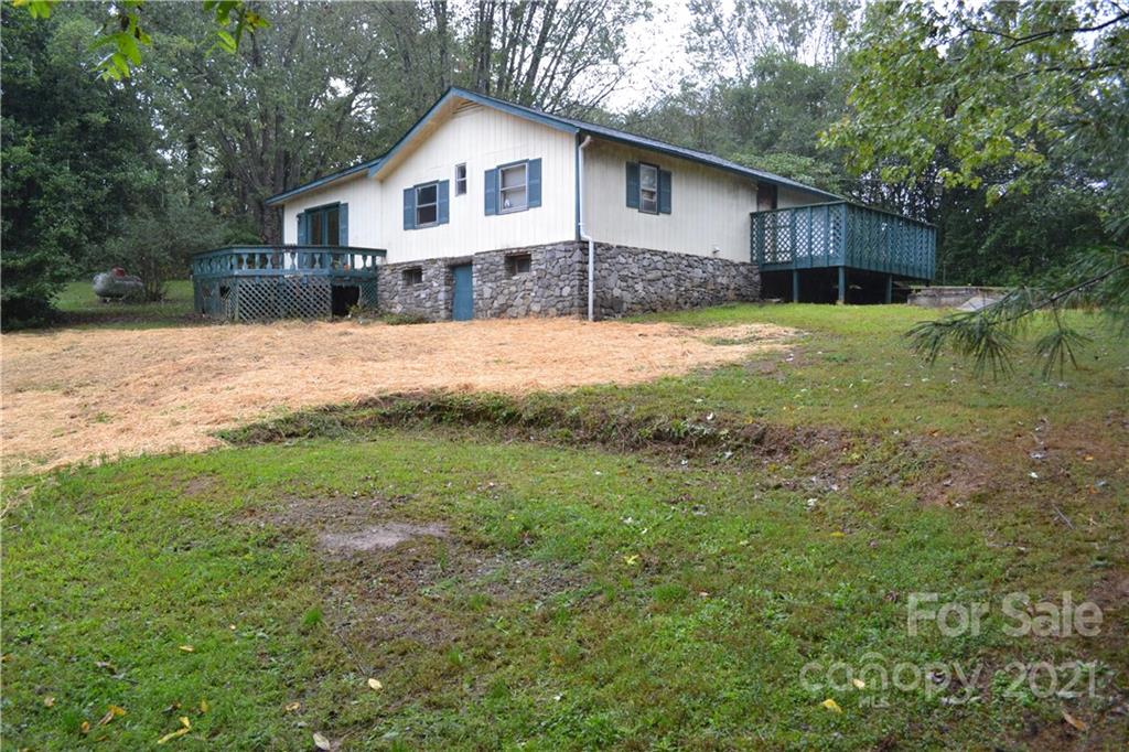 31 Fair Drive Candler NC 28715