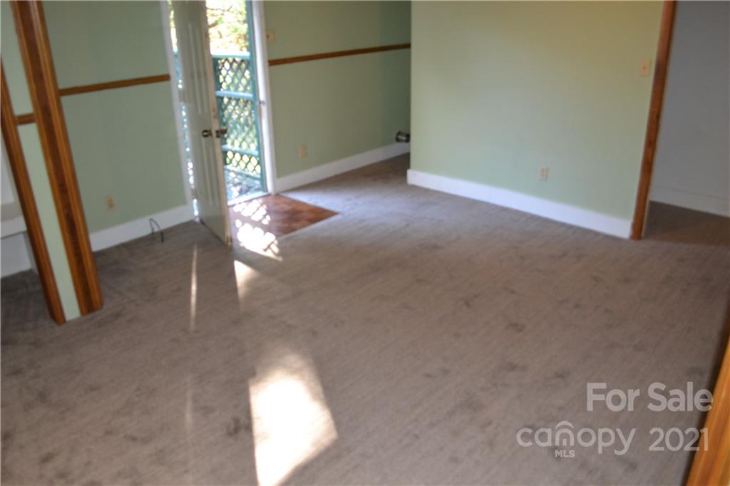 31 Fair Drive Candler NC 28715