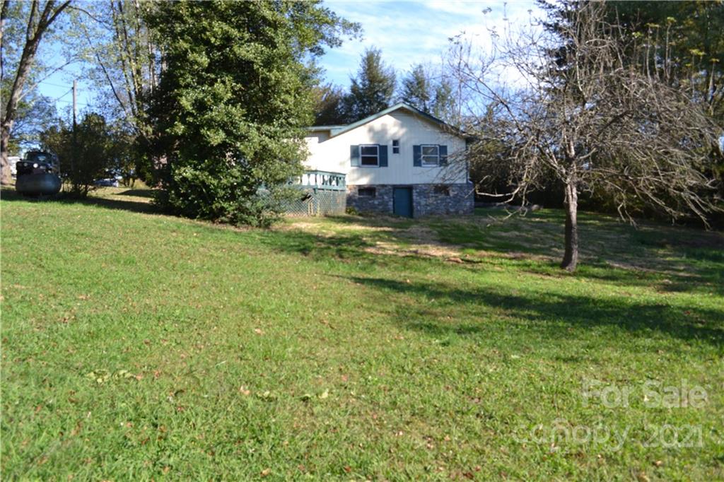 31 Fair Drive Candler NC 28715
