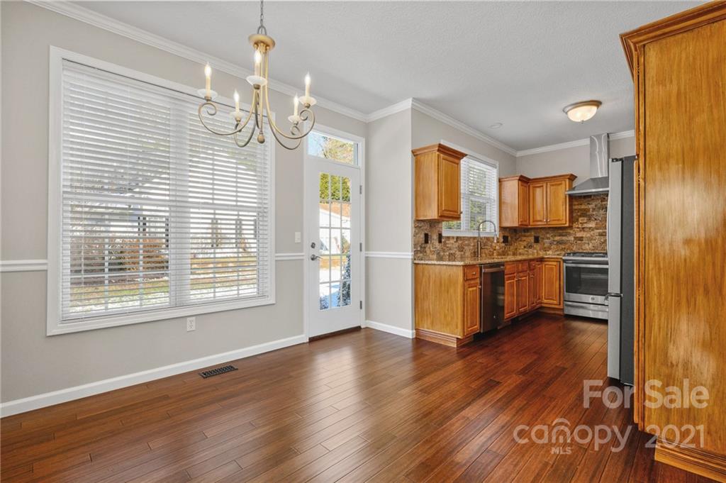 81 Avondale Road Asheville NC 28803