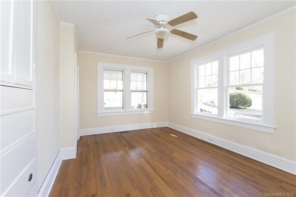 145 Beaver Drive Asheville NC 28804