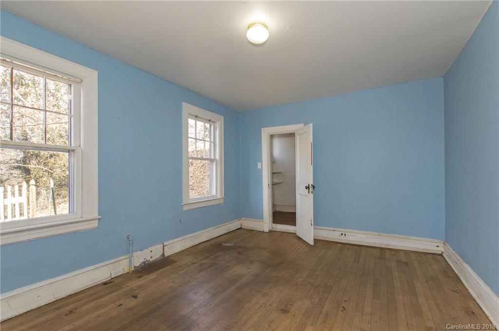 145 Beaver Drive Asheville NC 28804