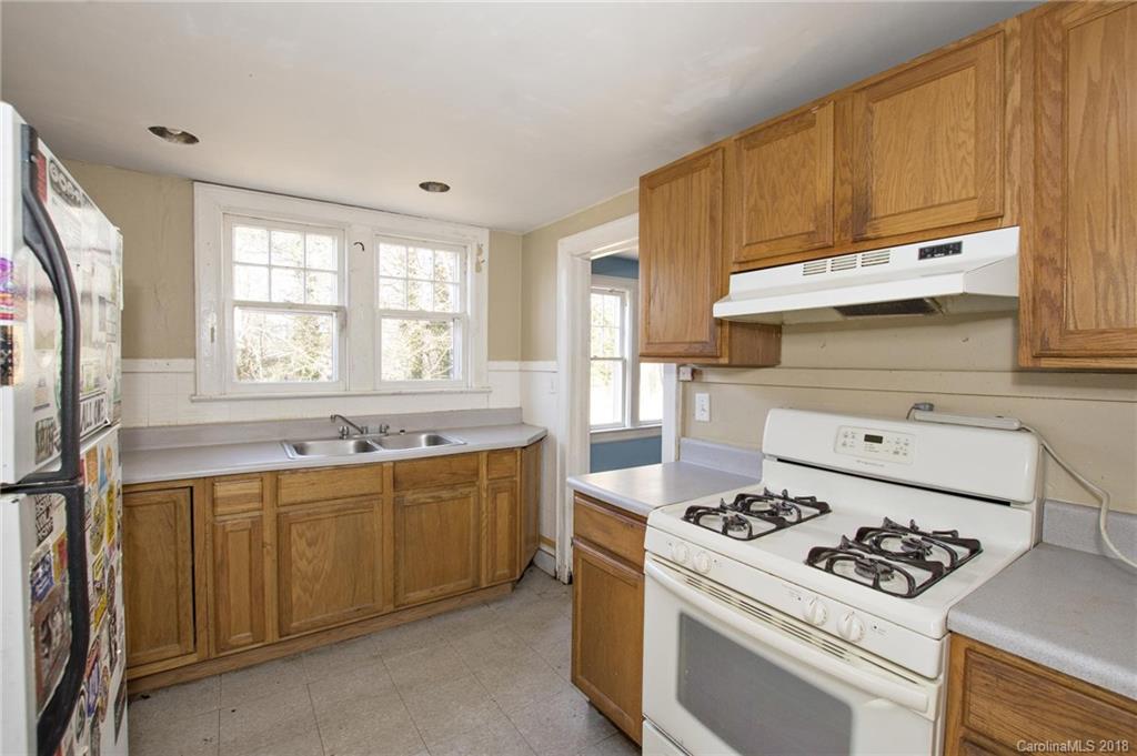 145 Beaver Drive Asheville NC 28804