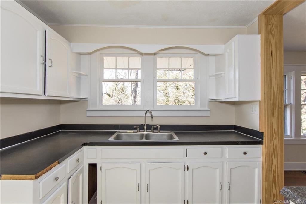 145 Beaver Drive Asheville NC 28804