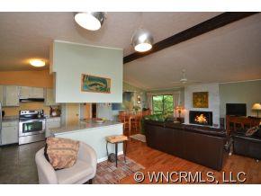 33 Patriots Drive Asheville NC 28805