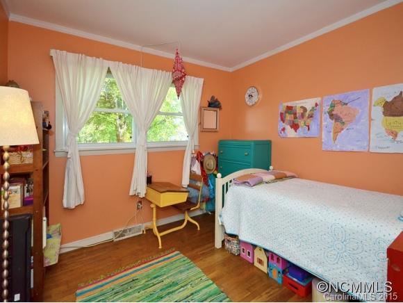 63 Skyview Terrace Asheville NC 28806