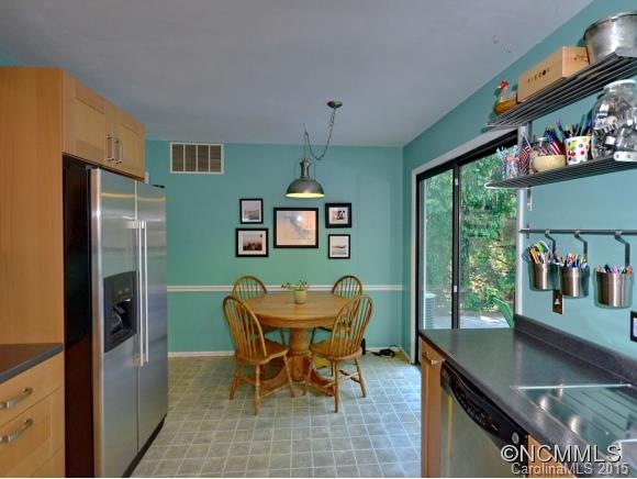 63 Skyview Terrace Asheville NC 28806