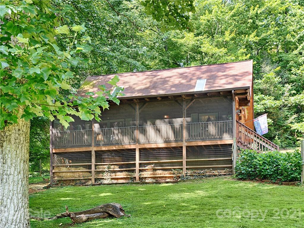 52 Dry Spring Road Candler NC 28715