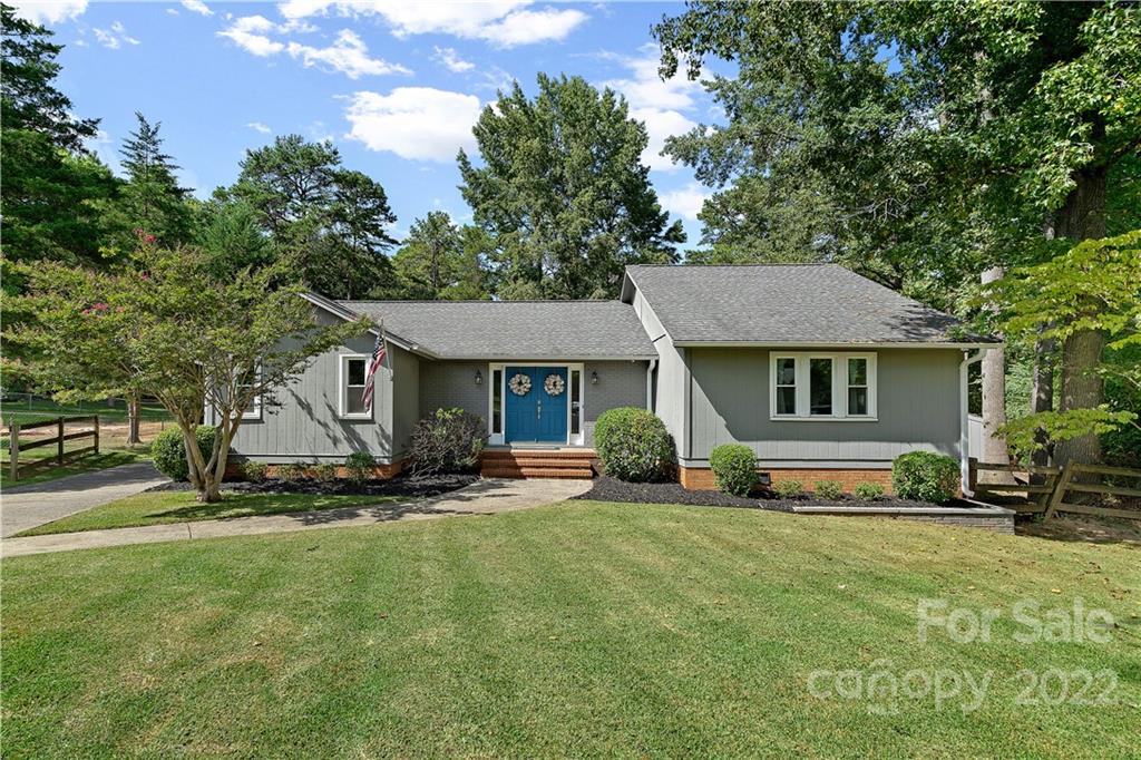 504 Arborlea Court Matthews NC 28105