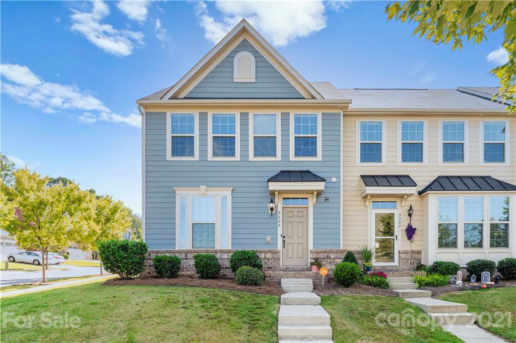 3303 Major Samuals Way Charlotte NC 28208