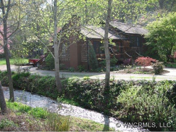 1 Pinecroft Road Asheville NC 28804