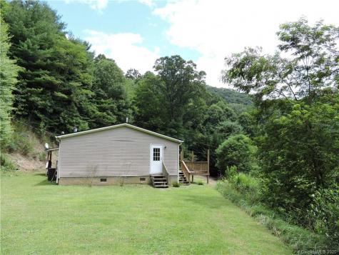 2245 Roaring Fork Road Mars Hill NC 28754