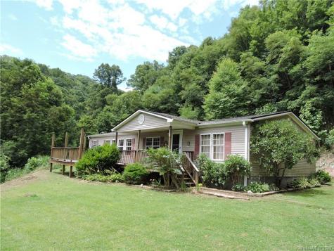 2245 Roaring Fork Road Mars Hill NC 28754