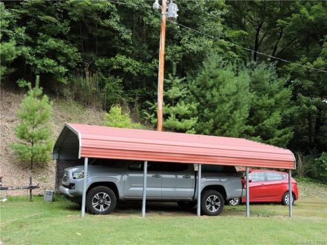 2245 Roaring Fork Road Mars Hill NC 28754