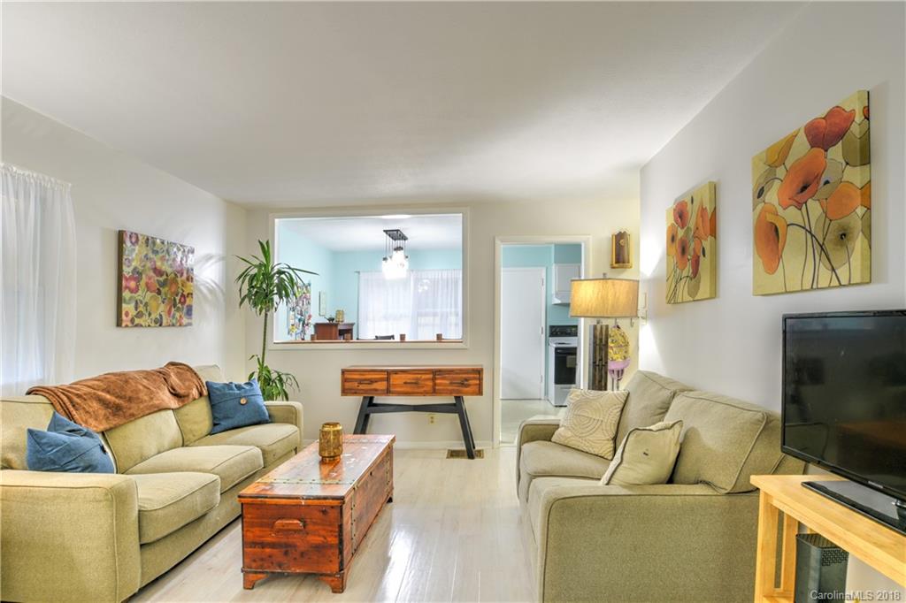 32 Caledonia Road Asheville NC 28803