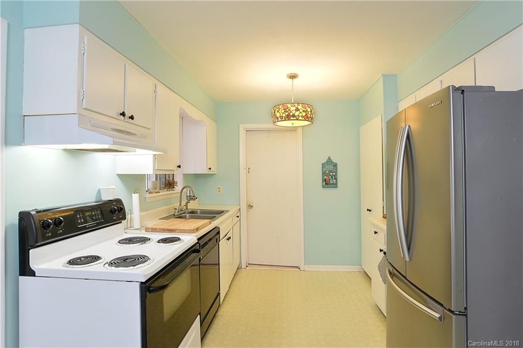 32 Caledonia Road Asheville NC 28803