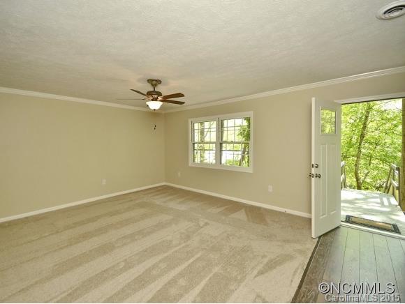 12 Riverbend Drive Asheville NC 28805