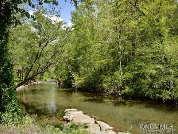 12 Riverbend Drive Asheville NC 28805