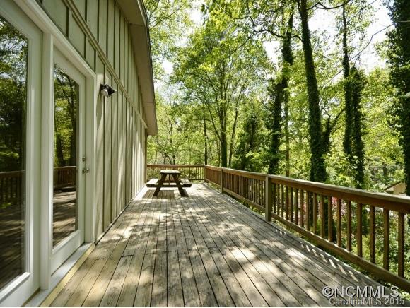 12 Riverbend Drive Asheville NC 28805