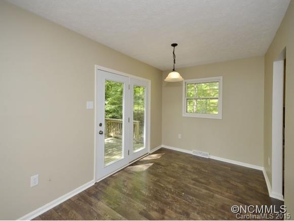 12 Riverbend Drive Asheville NC 28805
