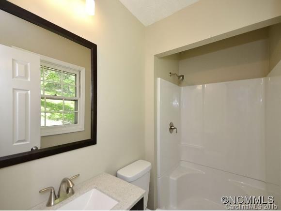 12 Riverbend Drive Asheville NC 28805