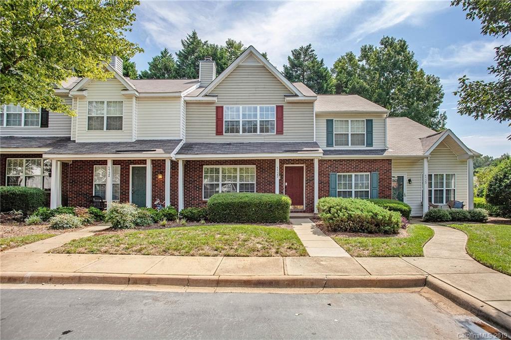 5722 Cougar Lane Charlotte NC 28269