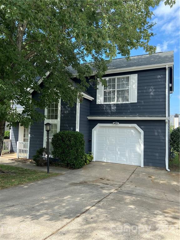 9019 Chesham Drive Charlotte NC 28227