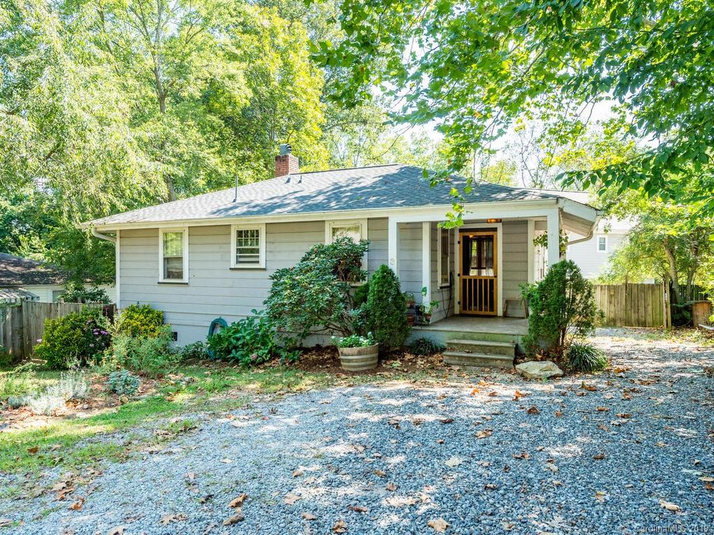 3 Oakmont Terrace Asheville NC 28806
