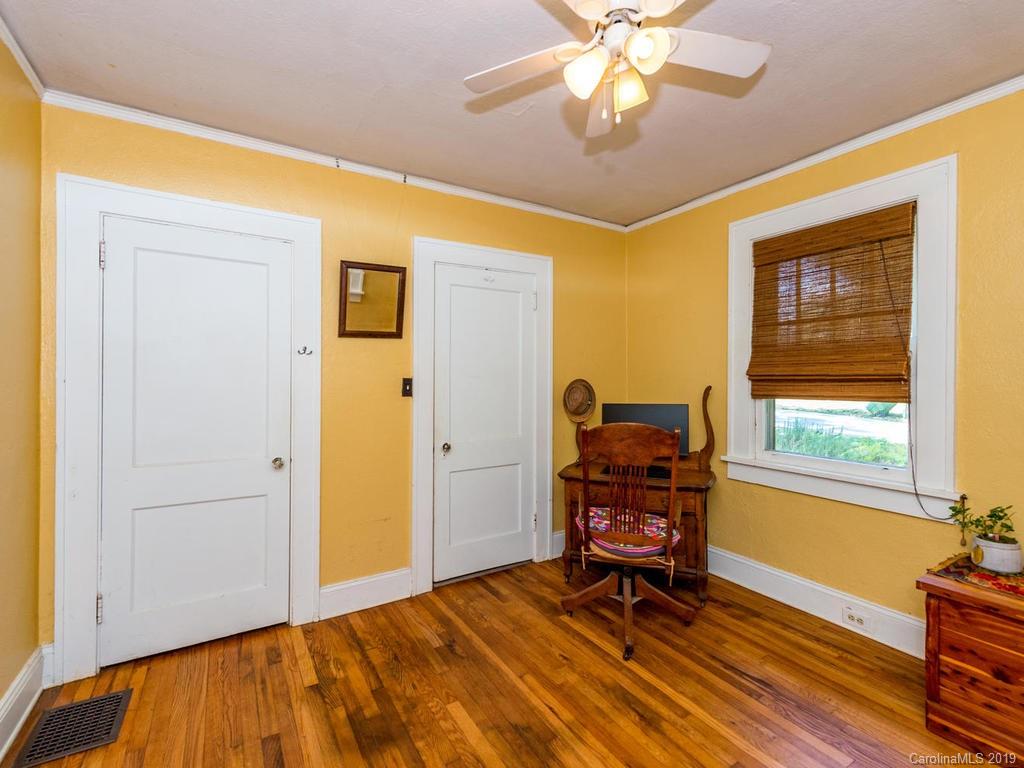 3 Oakmont Terrace Asheville NC 28806