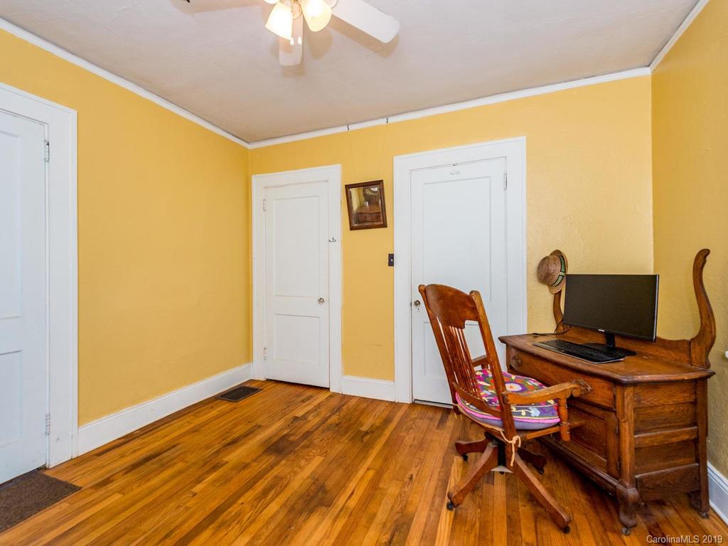 3 Oakmont Terrace Asheville NC 28806