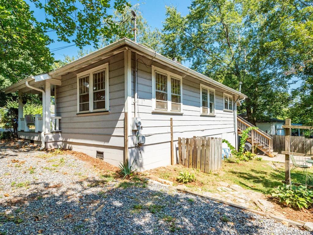 3 Oakmont Terrace Asheville NC 28806