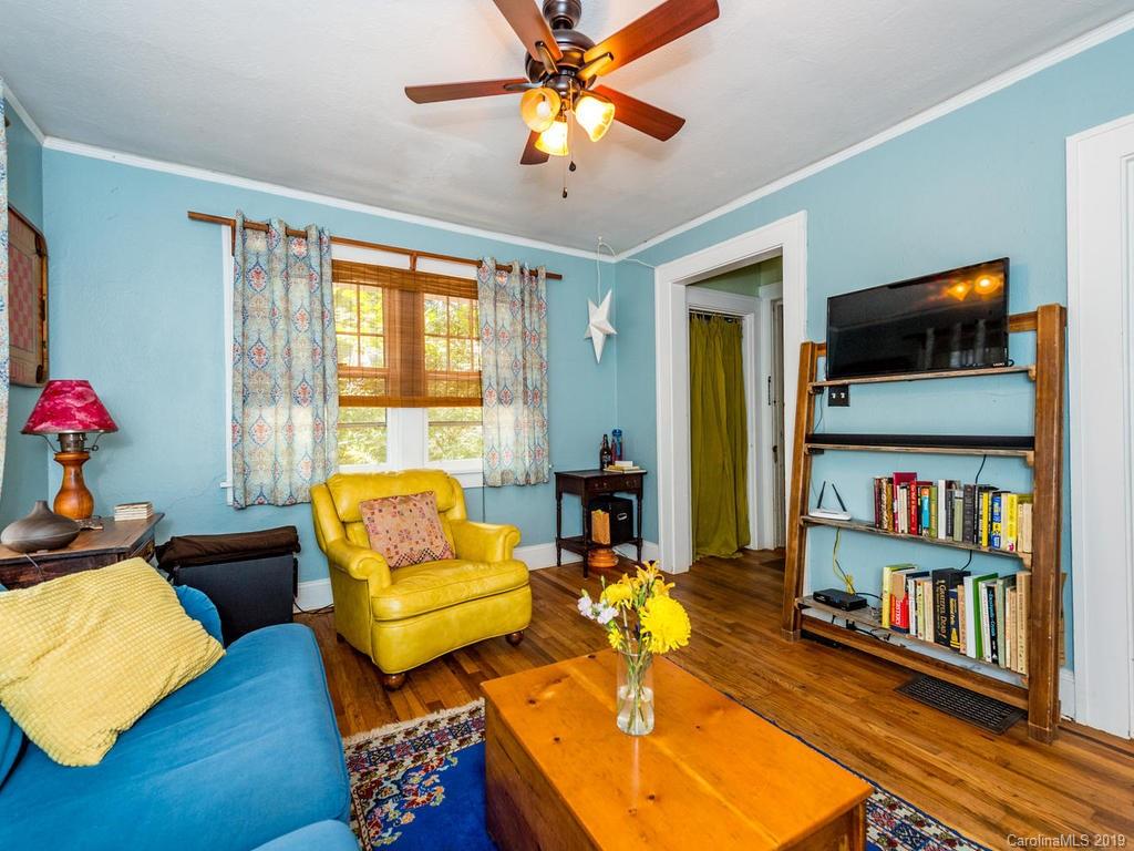 3 Oakmont Terrace Asheville NC 28806