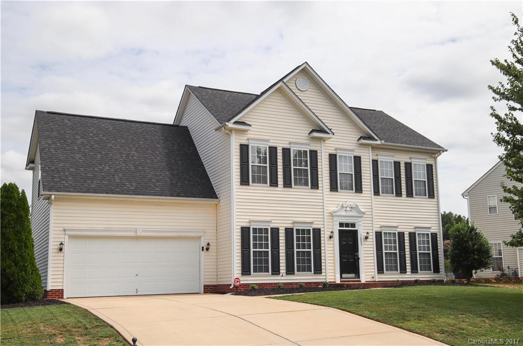 12805 Harvest Time Court Charlotte NC 28278