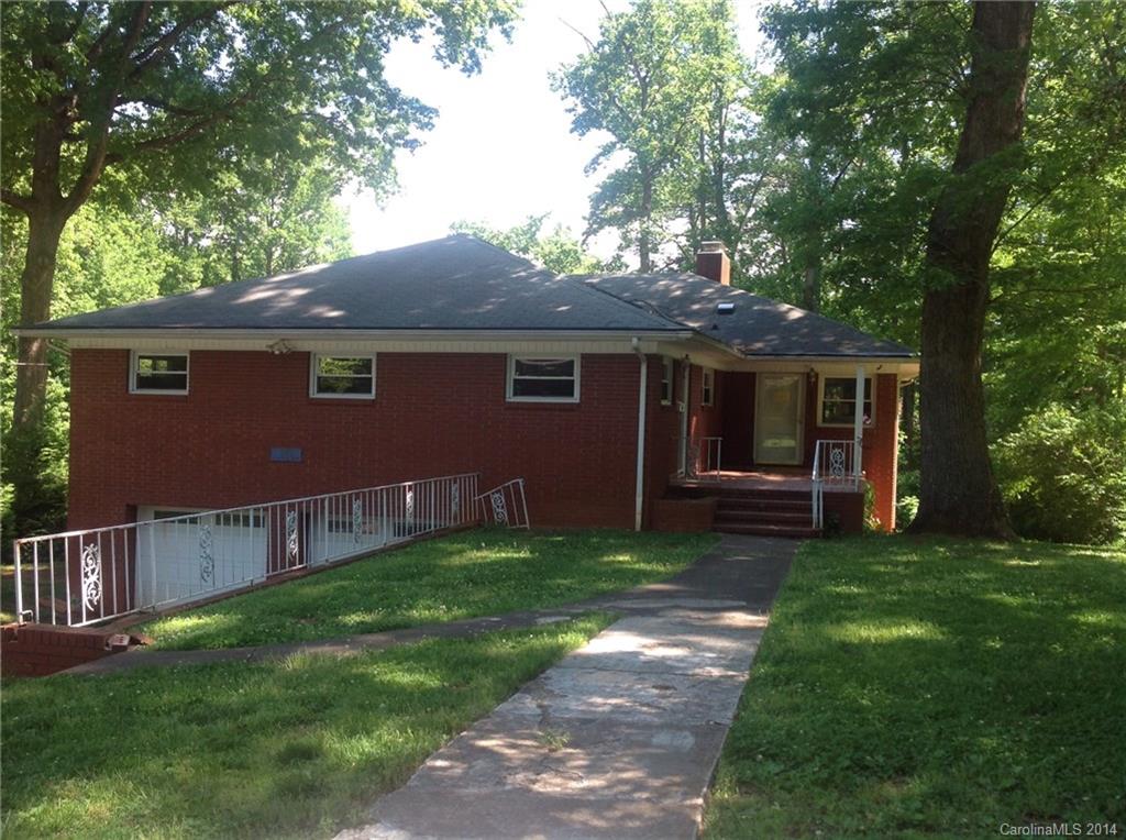 378 N Oakwood Drive Statesville NC 28677