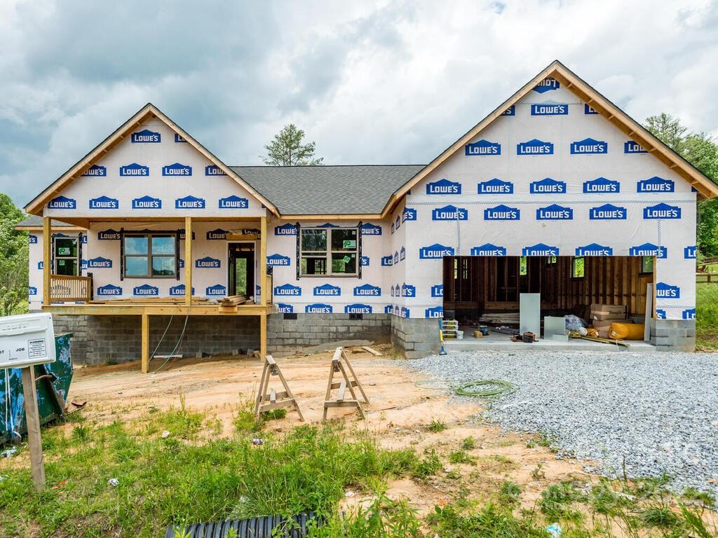 159 Crystal Heights Drive Hendersonville NC 28739