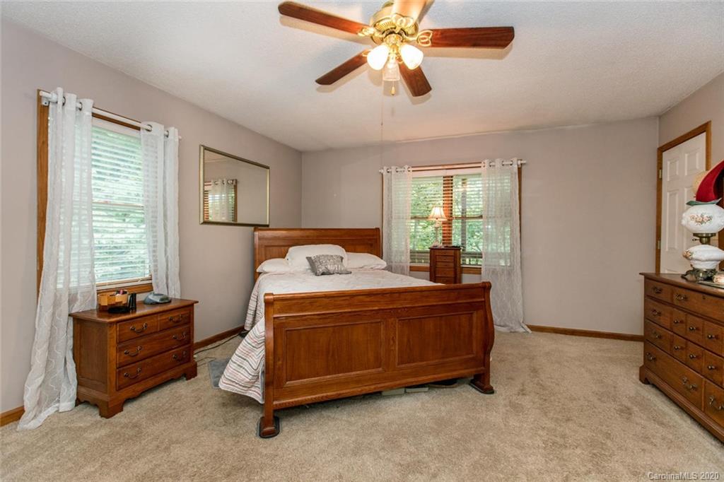 257 Edgewood Road S Asheville NC 28803