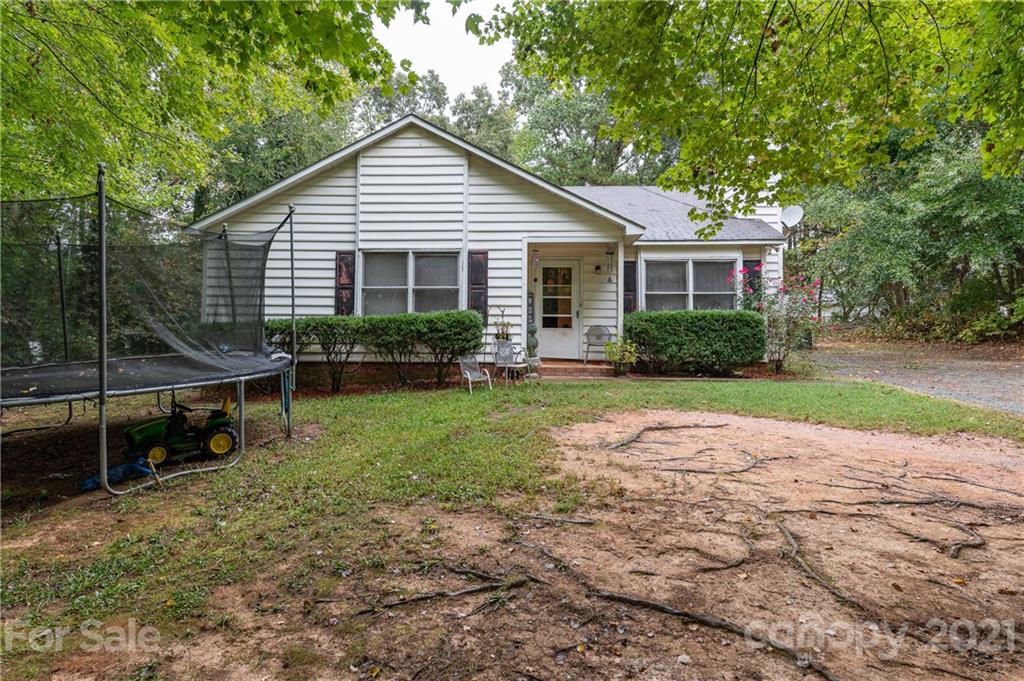 1305 Sharon Drive Waxhaw NC 28173