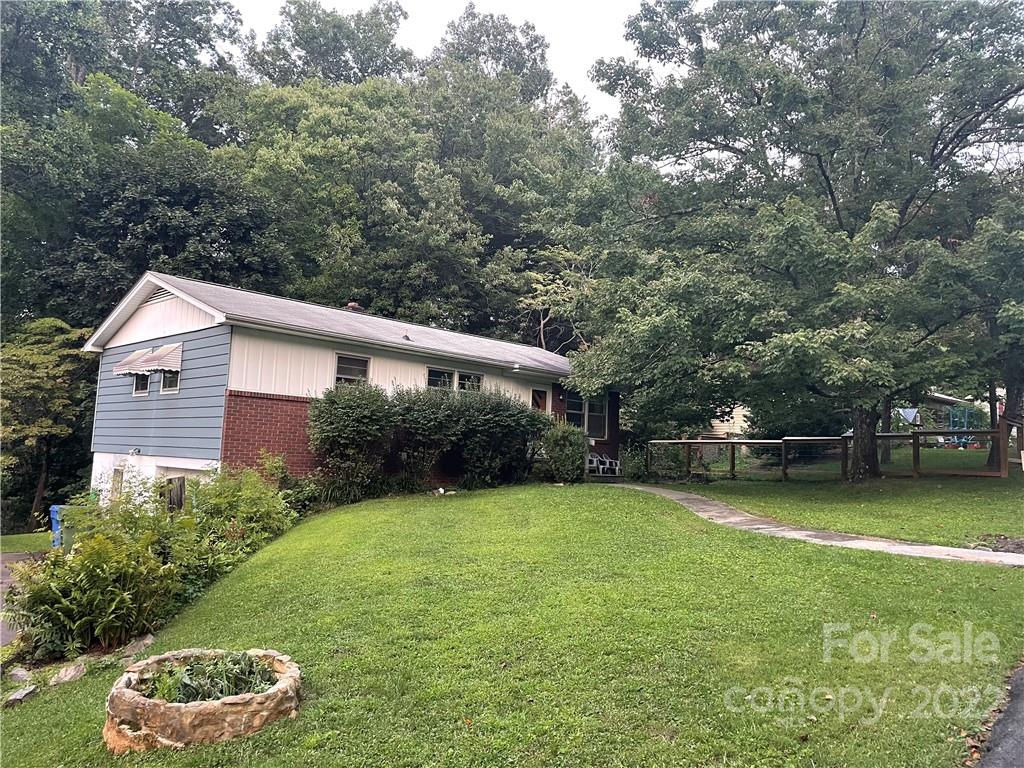 53 Merion Drive Asheville NC 28806