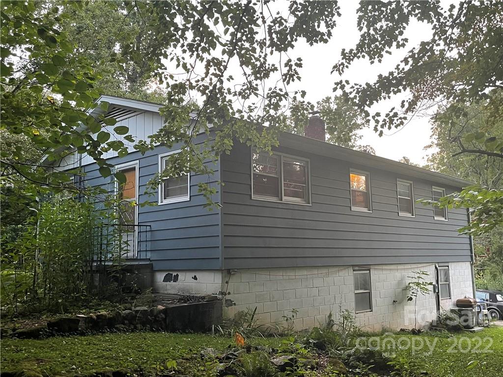 53 Merion Drive Asheville NC 28806