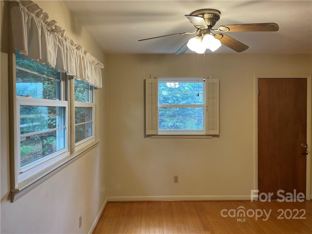 53 Merion Drive Asheville NC 28806