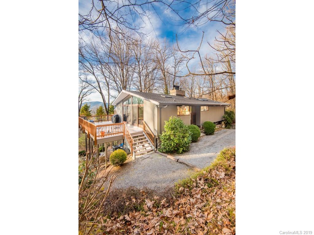 39 Boulder Cove Fairview NC 28730