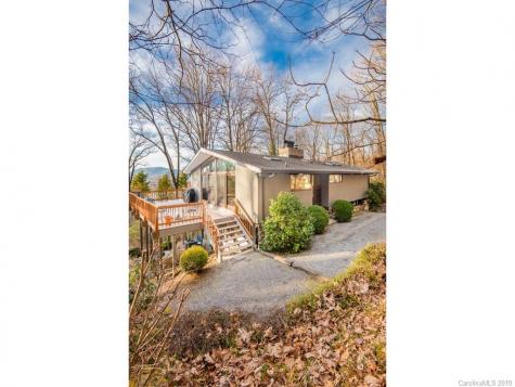 39 Boulder Cove Fairview NC 28730