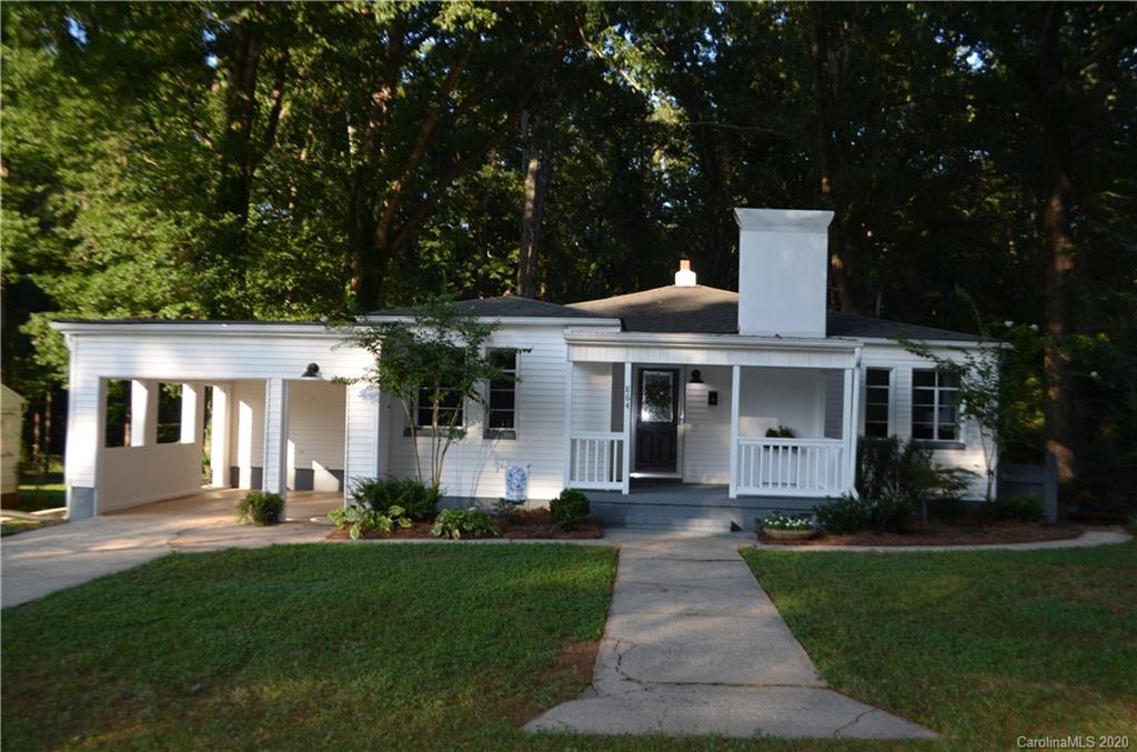 864 Woodland Road Statesville NC 28677