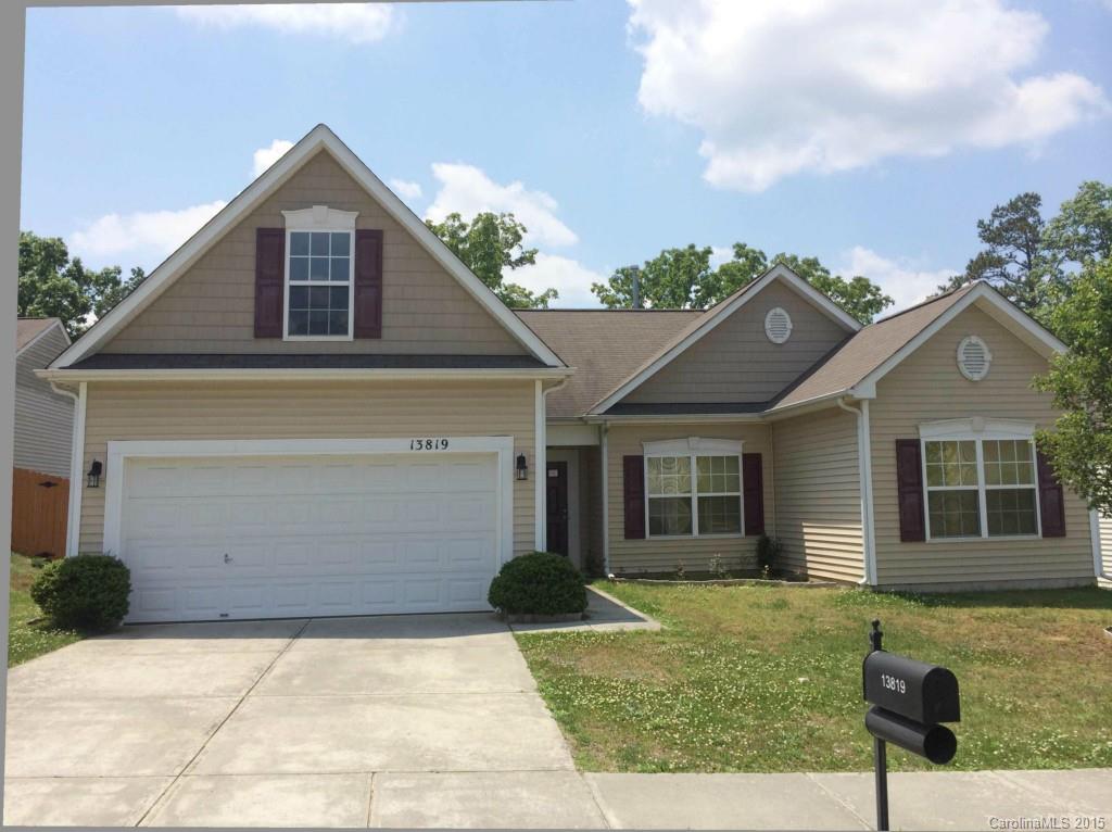 13819 Plowdon Court Charlotte NC 28215